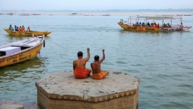 FOTO: Keajaiban Varanasi di India, Keberkahan Hidup dan Mati