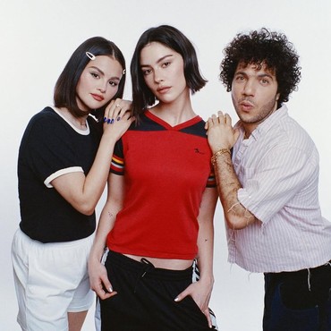 Lirik Lagu Call Me When You Break Up - Selena Gomez, Benny Blanco & Gracie Abrams