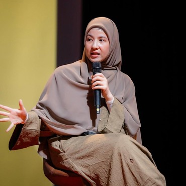 Terharu Ibunda Masih Dinafkahi Desta, Natasha Rizky: Buy, Terima Kasih Banyak