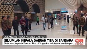 VIDEO: Sejumlah Kepala Daerah Tiba di Bandara