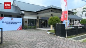 VIDEO: Ikut Retreat di Akmil, Kepala Daerah Tak Didampingi Ajudan