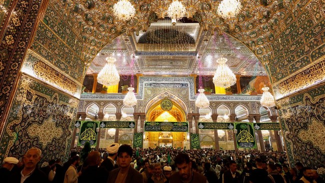 FOTO: Ubin Dekoratif, Penanda dan Penjaga Sejarah Karbala Irak