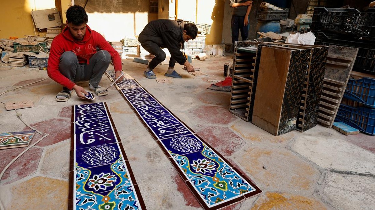 FOTO: Ubin Dekoratif, Penanda dan Penjaga Sejarah Karbala Irak