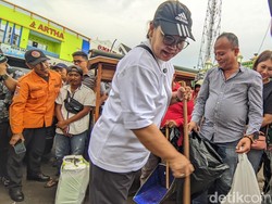 Walikota Semarang Pilih Nyapu Pasar Dugderan Dibanding Ikut Retret di Magelang