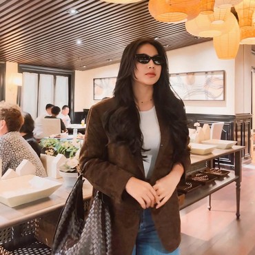 Umumkan Cerai, Eriska Nakesya Pernah Jadi Sorotan gegara Buka Warsun Sederhana