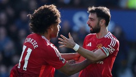 FOTO: Manchester United Selamat dari Kekalahan