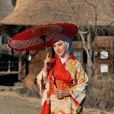 Haru Irish Bella Temani Air Rumi Jalani Puasa Pertama di Ramadan 2025