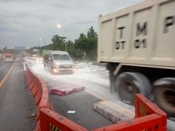 2 Truk dan Minibus Kecelakaan di Tol Cipularang, Ini Biang Keroknya