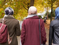 Sentimen Anti-Muslim Meningkat di Inggris, Apa Penyebabnya?