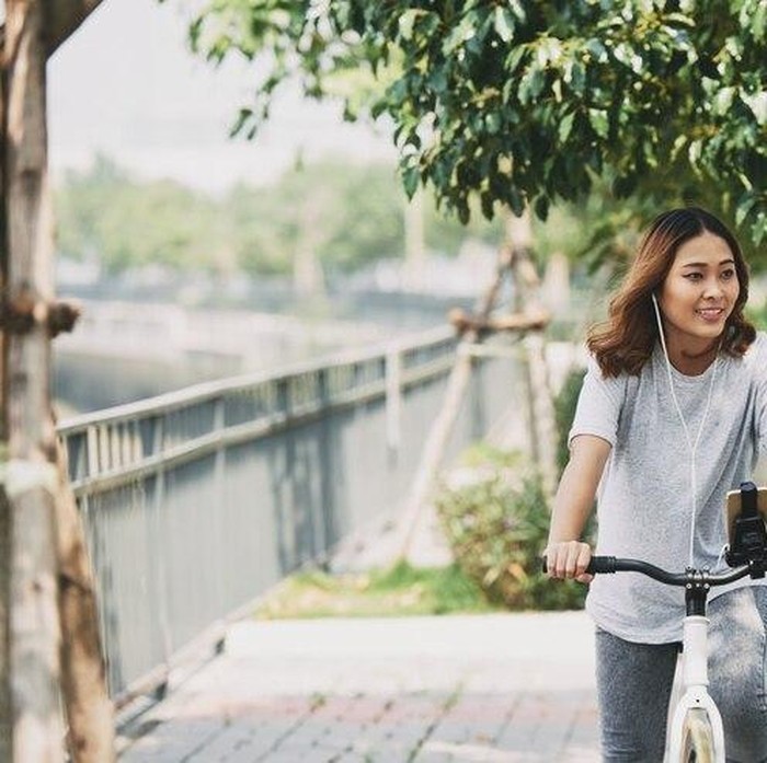 Bersepeda/ Foto: Freepik.com/pressphoto