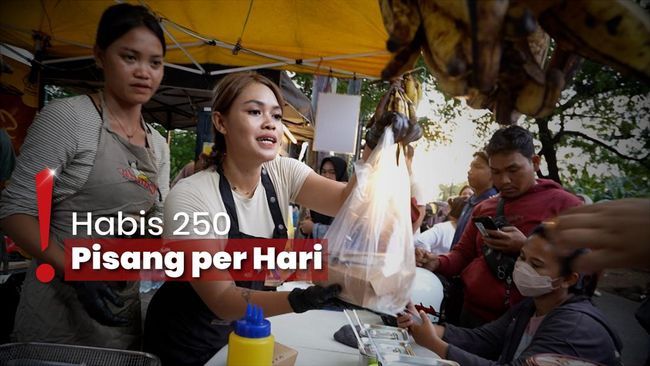 Lezatnya Kudapan Viral Pisang Tanduk dan Nangka Goreng di BKT