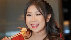 Kiky Saputri Pernah Diupah Rp20 Ribu Sehari, Sampai Harus Makan Nasi Lauk Biskuit