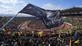 Jet Israel 'Nyolot' Terbang di Atas Pemakaman Hassan Nasrallah