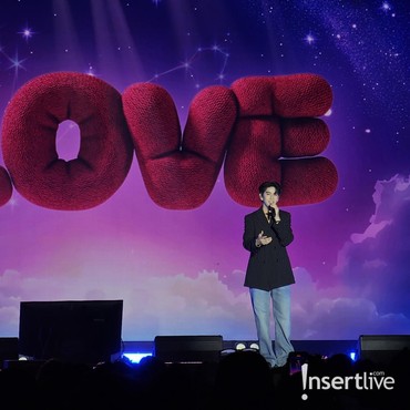 Serunya Sea Tawinan Lakukan Pantun Ikan Lele di Fan Meeting Jakarta