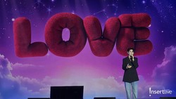 Serunya Sea Tawinan Lakukan Pantun Ikan Lele di Fan Meeting Jakarta