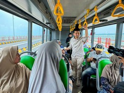 Momen Wagub Emil Jajal Bus Trans Jatim Koridor V
