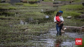 FOTO: Ziarah Jelang Ramadan di TPU Semper