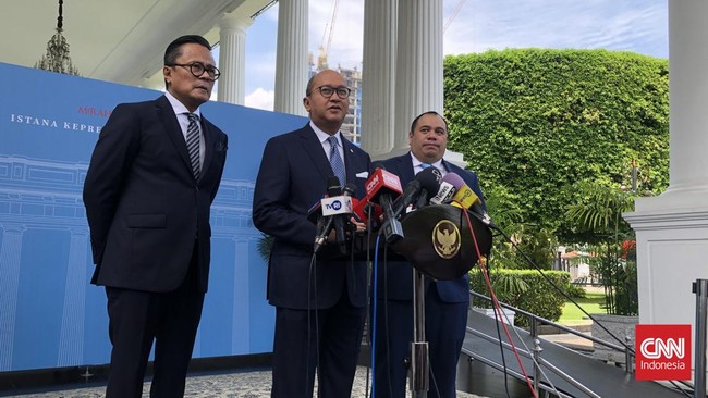 CEO Danantara, Rosan Roeslani mengatakan pengurus lengkap BPI Danantara diumumkan siang ini, Senin siang (24/3).