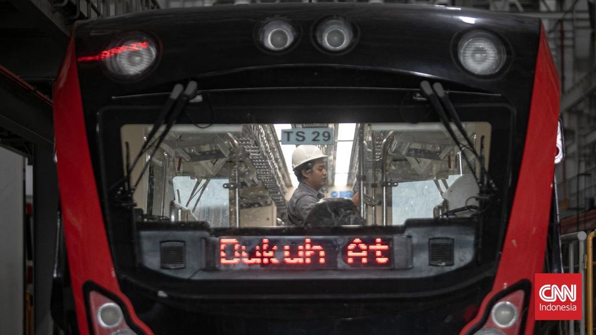 Sempat Gangguan, LRT Jabodebek Pastikan Layanan Kembali Normal