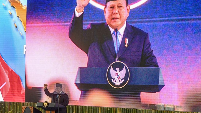 Prabowo Ungkap Aset Danantara Sudah Tembus Rp16.333 T Prabowo menyebut Danantara Indonesia dibentuk sebagai pengelola dana kekayaan negara. Asetnya yang dikelola mencapai Rp16 ribu triliun.