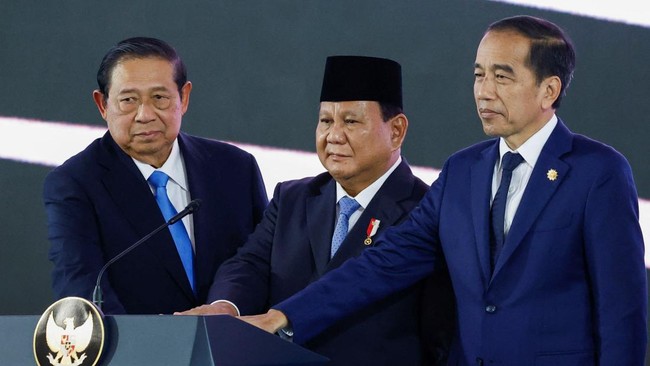 Presiden ke-7 RI Jokowi menyebut pembentukan Danantara dilandasi niat baik pemerintahan Presiden Prabowo. Dia pun memberikan sejumlah masukan.