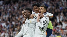 Hasil Liga Spanyol: Modric Cetak Gol Spektakuler, Madrid Menang