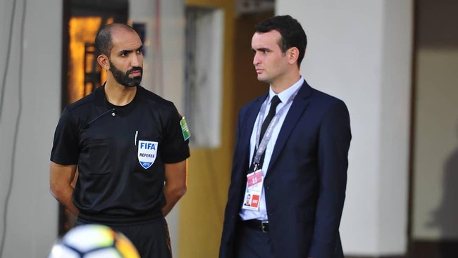 Media Arab Al Ayam Sport mengungkap wasit Timnas Indonesia vs Bahrain, bukan sang pengadil kontroversial Ahmed Al Kaf.