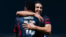 Top 3 Sports: Mahmoud Eid Puji Arhan Cs, Pastoor Tolak Heerenveen