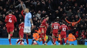Liverpool Sisakan 11 Laga Liga Inggris, Ada yang Bisa Jegal The Reds?