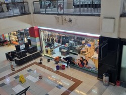 Pedagang di Glodok Plaza Merasa Pemasukan Berkurang Usai Kebakaran