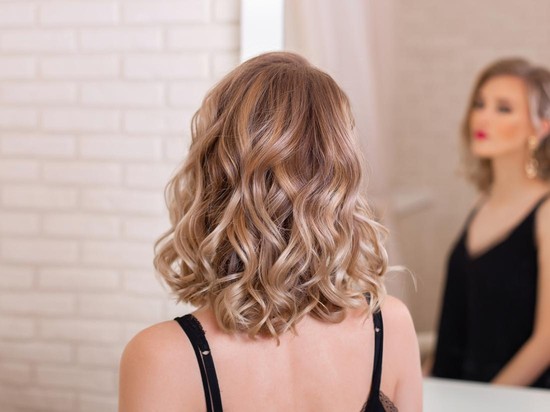 ONA Reina Auto Curler Review: Catokan Lokal dengan 20 Juta Ion Negatif, Beneran Bikin Rambut Sehat?