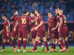 Roma Sedang Sehat Luar dan Dalam