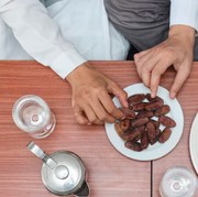 Jangan Lupa Stok Bahan Makanan yang Wajib Ada Selama Ramadan