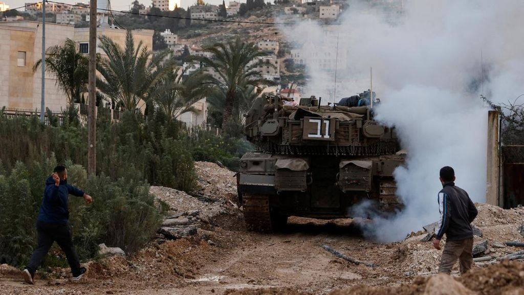 Tentara dan Pemukim Ilegal Israel Sekongkol Rusak Pertanian Palestina