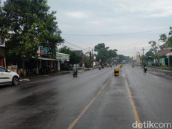 Peninggian Jalan Tambakrejo Pasuruan Diusulkan Atasi Banjir Tahunan