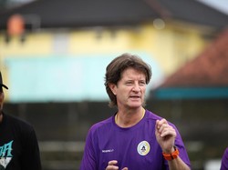 Motivasi hingga Pesan Khusus Bos PSS Sleman ke Coach Huistra