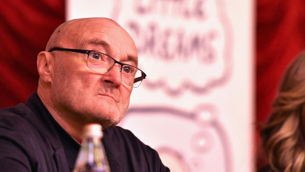 Phil Collins Curhat Kesehatannya Makin Buruk