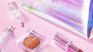 “Februari Glam: 7 Rekomendasi Makeup Terbaru yang Tak Boleh Kamu Lewatkan!”