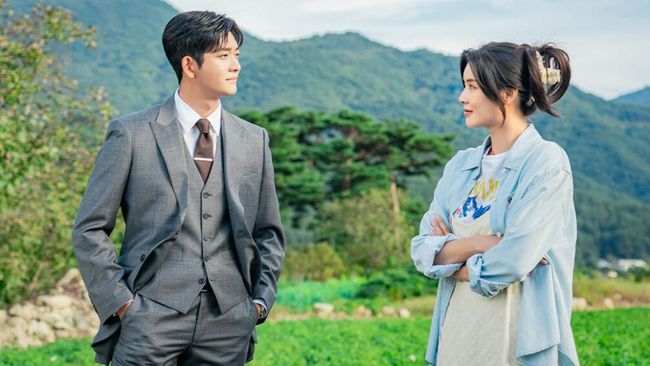 The Potato Lab merupakan drama Korea terbaru yang menampilkan Lee Sun-bin dan Kang Tae-oh sebagai pemeran utama.