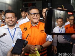 Kemunculan Hasto Pertama Kali di KPK Sejak Jadi Tahanan