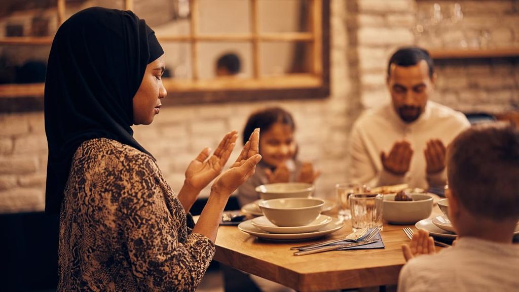 5 Keutamaan Puasa Syawal, Pahalanya Seperti Puasa Satu Tahun