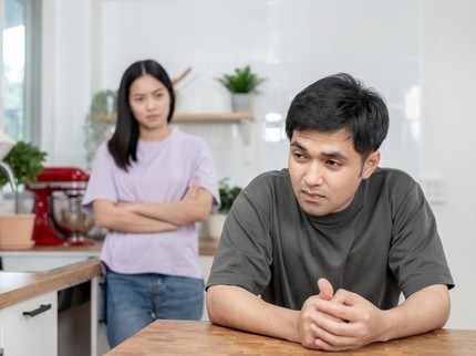 Suami Diam-diam Pakai Paylater, Kini Malah Resign dan Berujung Utang Menumpuk