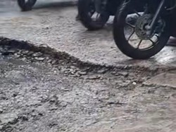 Jalan Stasiun Citayam Rusak, Pemkot Akan Cek Meski Anggaran Kena Efisiensi