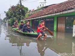 Rasa Bosan Warga Dayeuhkolot Bandung Terendam Banjir