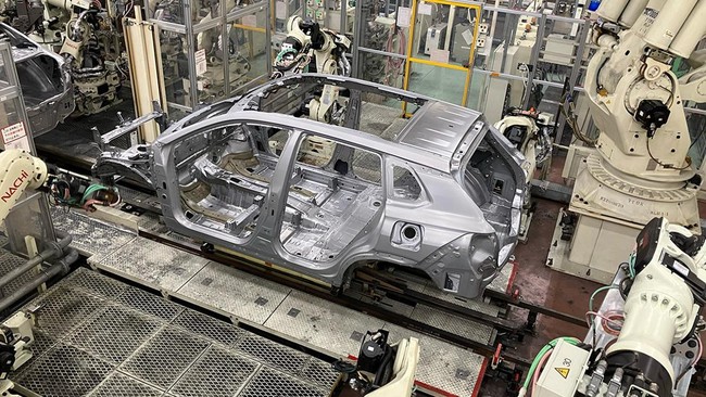 Adopsi kecerdasan buatan generatif (GenAI) menjalar di berbagai bidang, termasuk otomotif. Apa pentingnya AI buat industri otomotif?