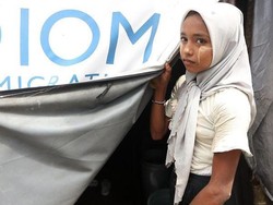 Rohingya Protes Dana Bantuan Dipangkas: Kami Dibiarkan Mati Pelan-pelan