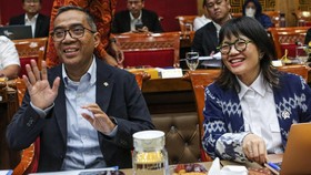 Komisi X Kembali Rapat Tertutup dengan Kemendikdasmen dan Kemendikti