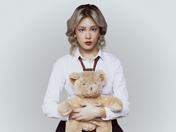 Audi Kirana Rilis Shell of a Man, Lagu Rock soal Isu Impostor Syndrome