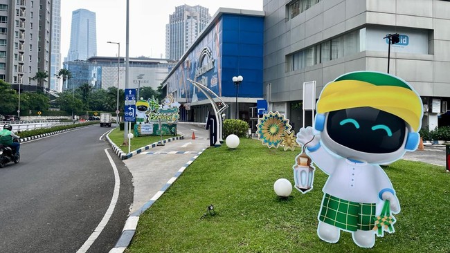 Ramadan Berbagi dari Electronic City terdiri dari berbagai program spesial, mulai pembagian takjil hingga program Ngabuburit (Ngabulin Kebutuhan & Tetap Irit).