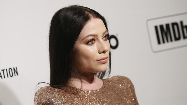 Petugas merilis penyebab kematian aktris Michelle Trachtenberg yang ditemukan meninggal dunia di apartemennya di New York City pada 26 Februari 2025.